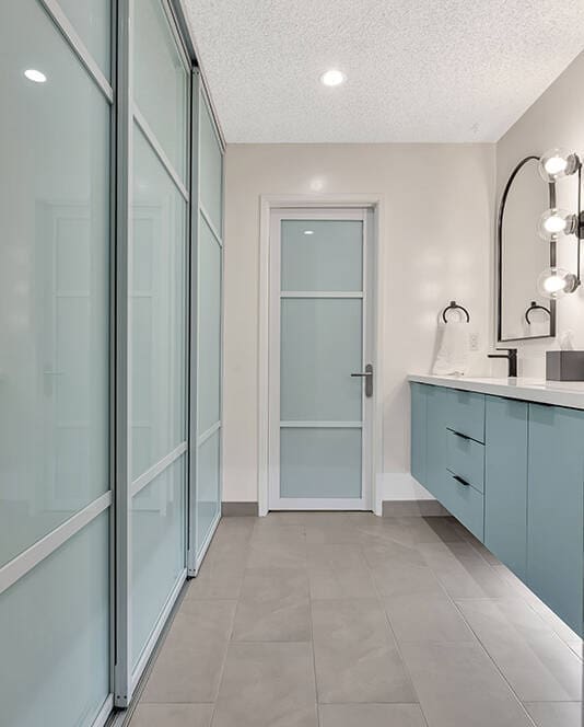 2.5 Bathroom 3655 10