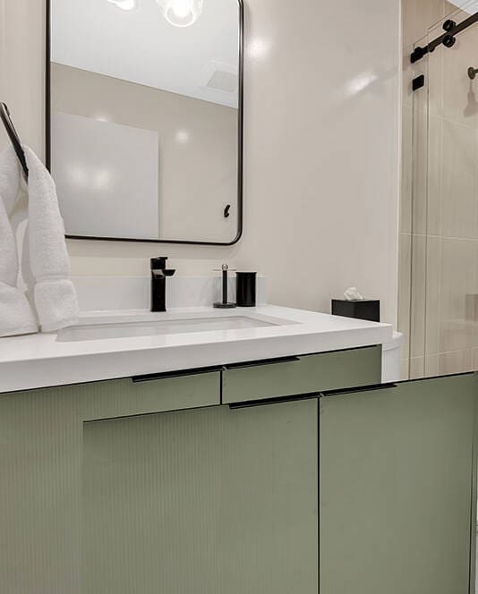 2.5 Bathroom 3655 6