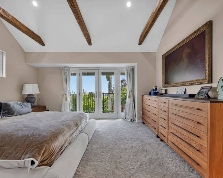 Master Bathroom & bedroom - Belmont15