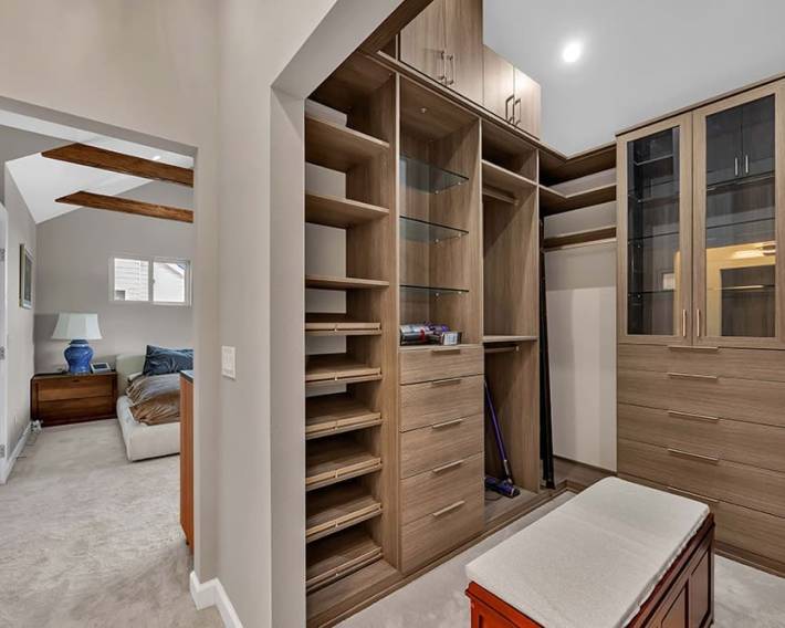 Master Bathroom ANd Bedroom 2970 Hallmark Dr Belmont22